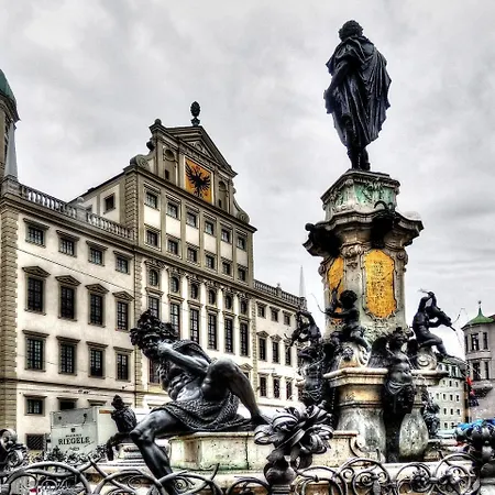 Leo Flat Apartment Augsburg